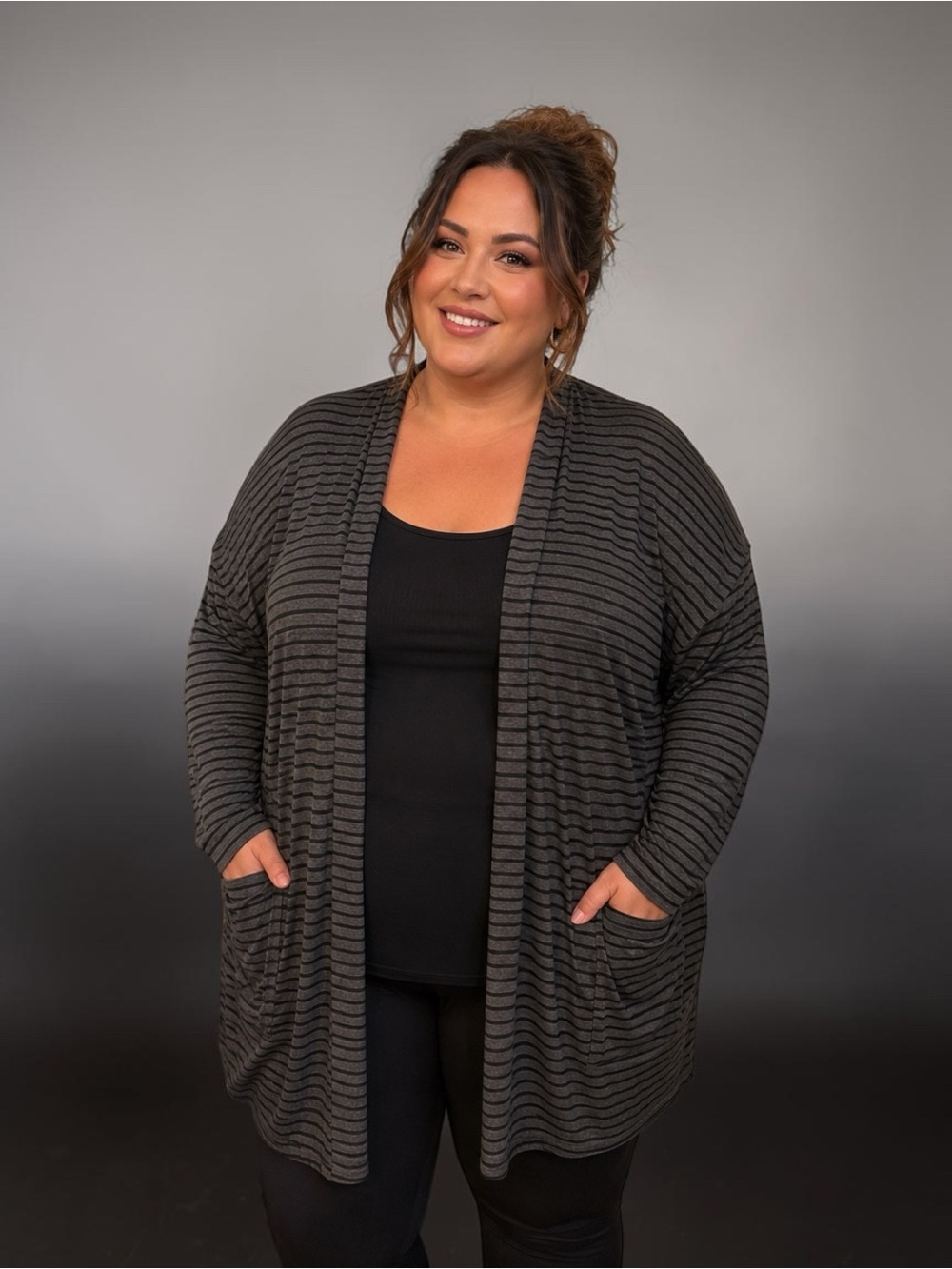 Texas True Threads 2X Grey Black Striped Lightweight Open Cardigan NWT